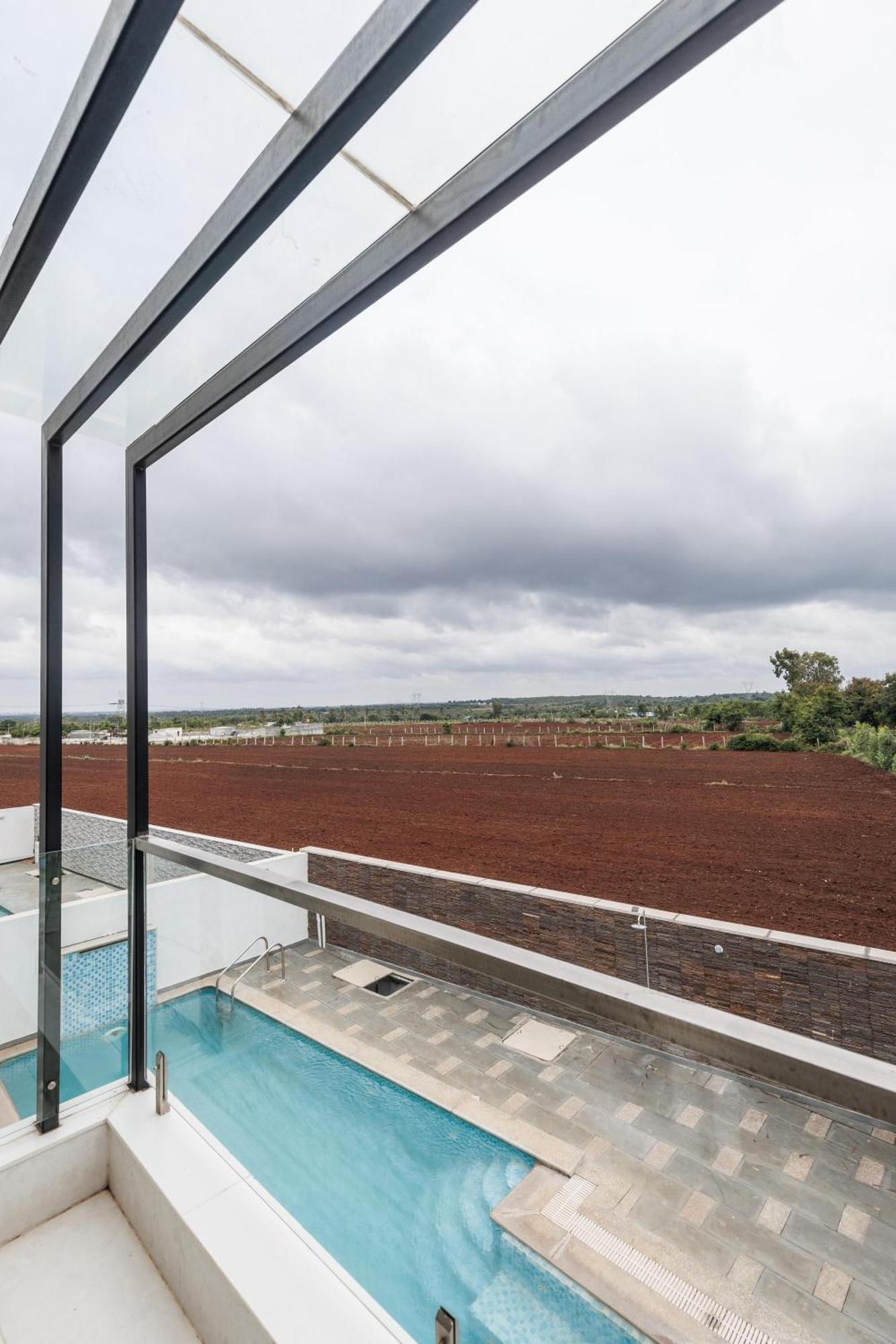 Celestial Sapphire Villa Pvt Pool Veg Food 4Bhk Dod Ballāpur Exteriör bild