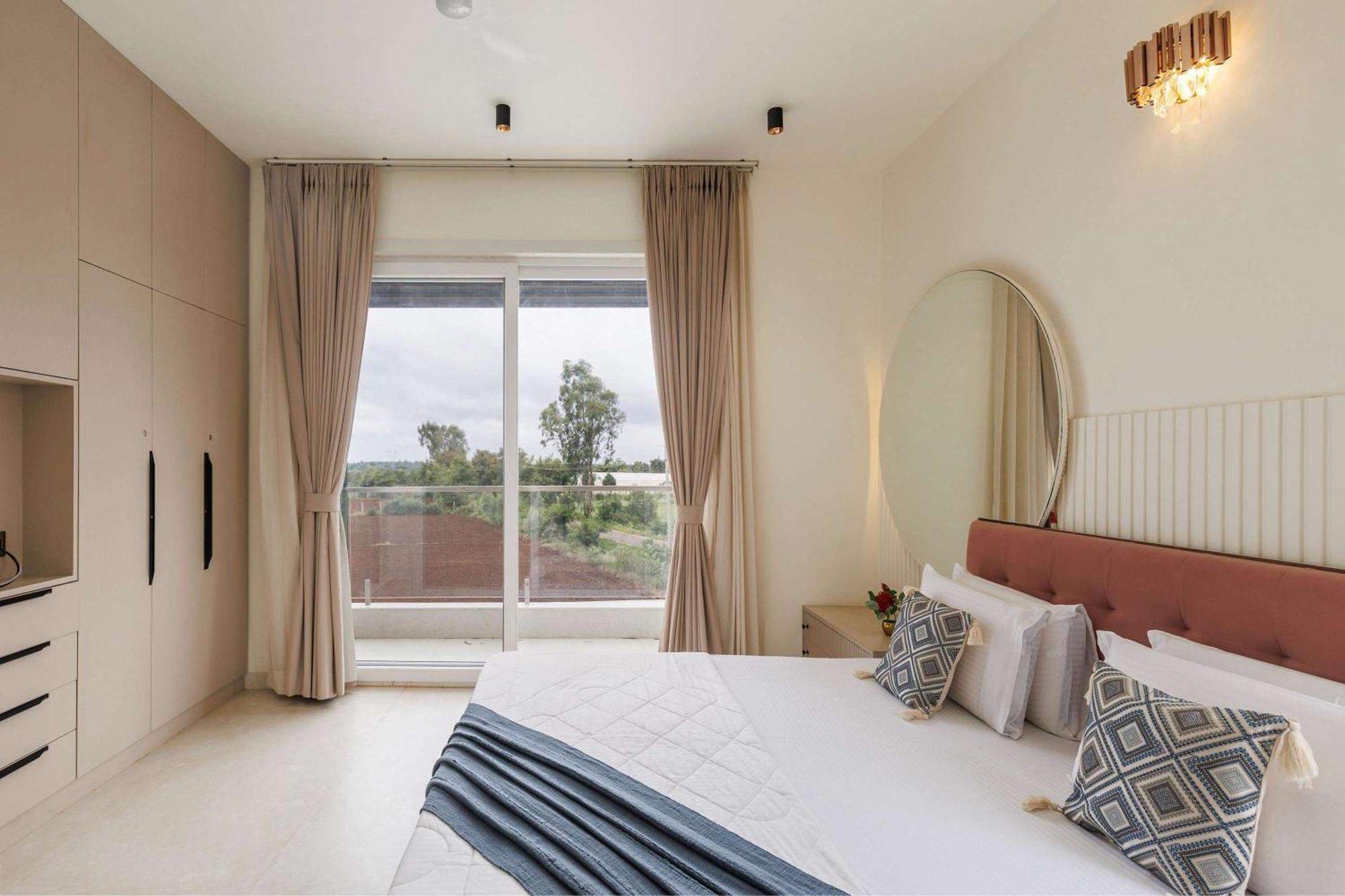 Celestial Sapphire Villa Pvt Pool Veg Food 4Bhk Dod Ballāpur Exteriör bild