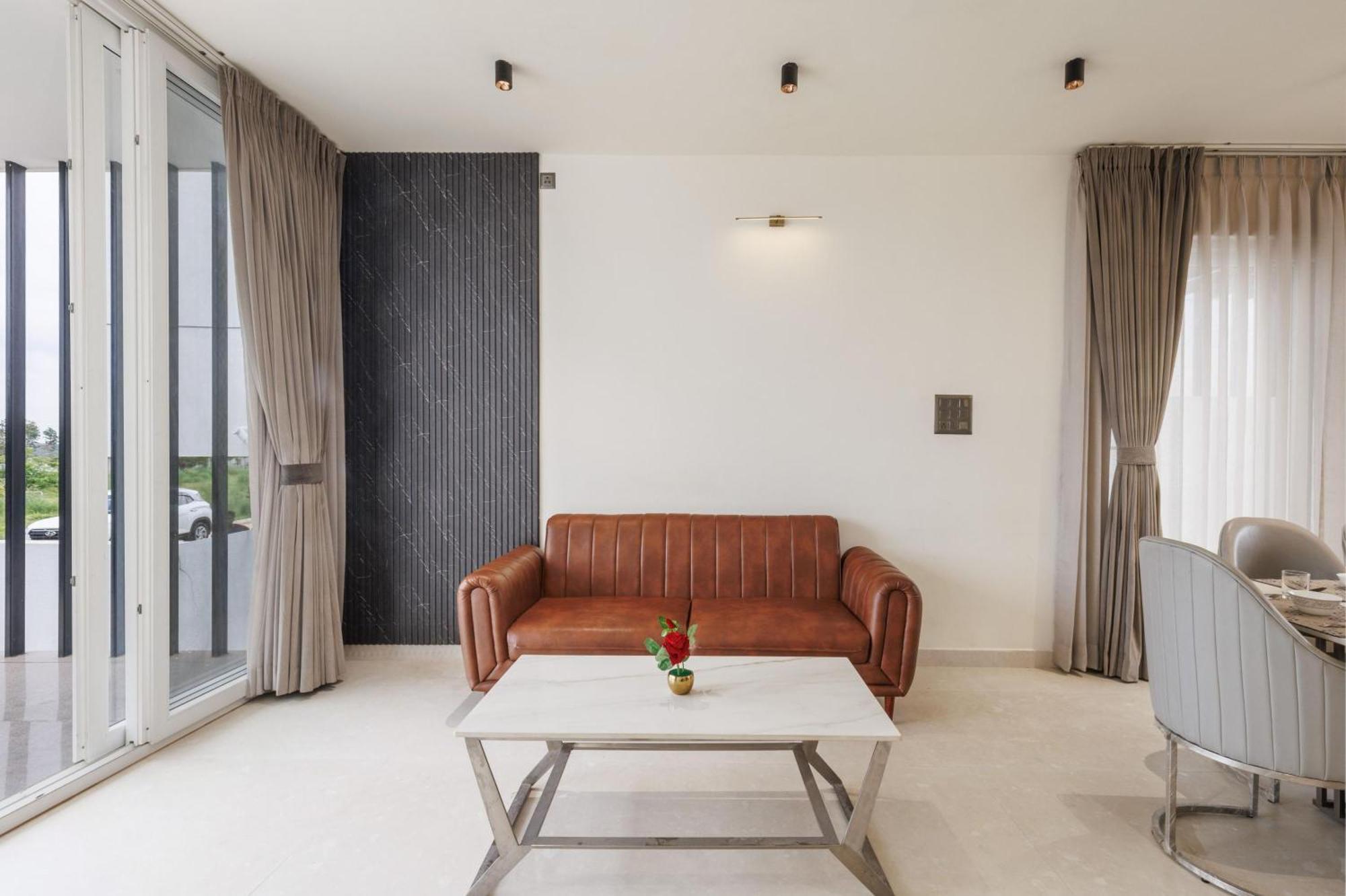 Celestial Sapphire Villa Pvt Pool Veg Food 4Bhk Dod Ballāpur Exteriör bild